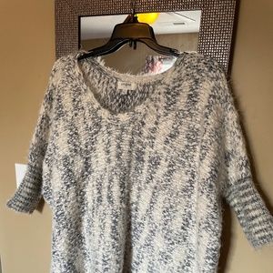 Women’s S/m Umgee sweater.  Super soft